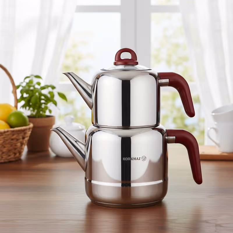 Théière Hera Rouge KORKMAZ 1,1lt/1,9lt - A048-02  Inox 2